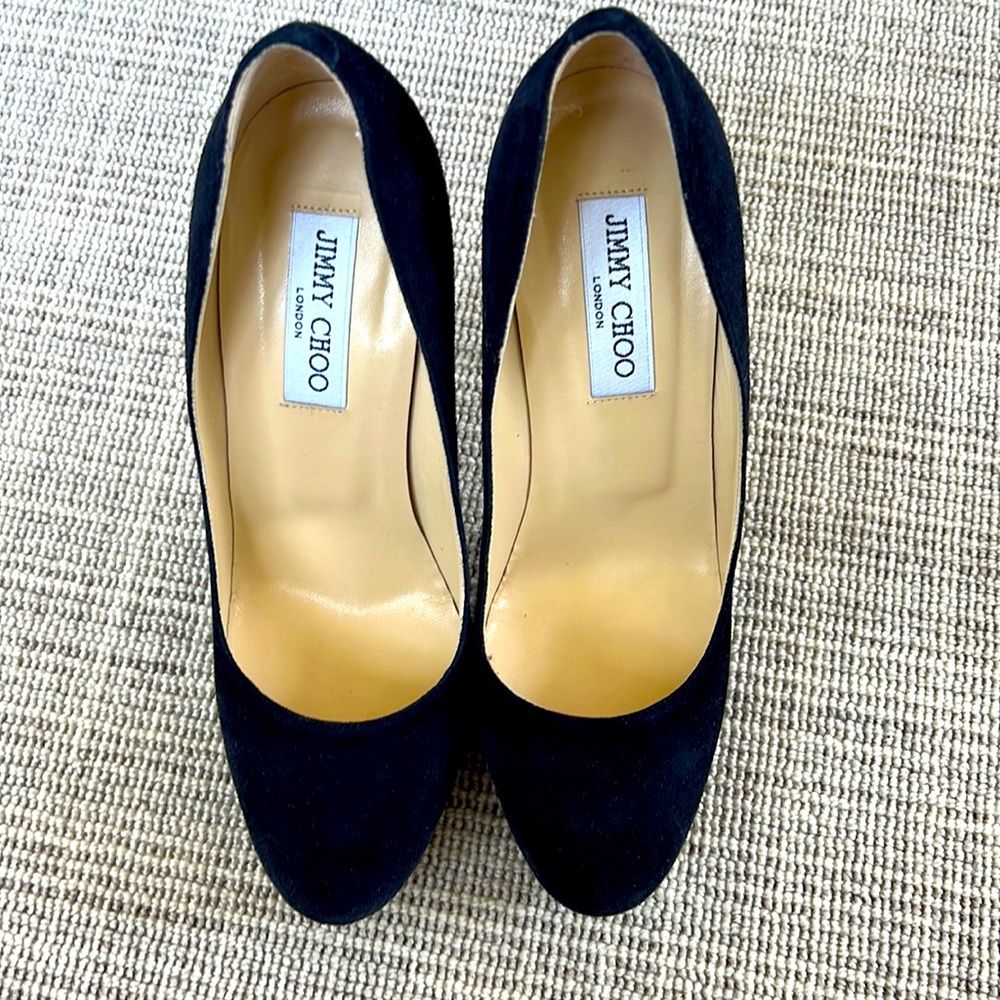 Jimmy Choo Navy Suede Platform Heels in Size 39
